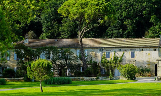 Castres Casa | El Domaine de La Bouriette