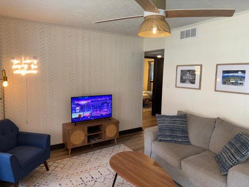 Covington Apartamento | The Eclectic 1/2 mi from square