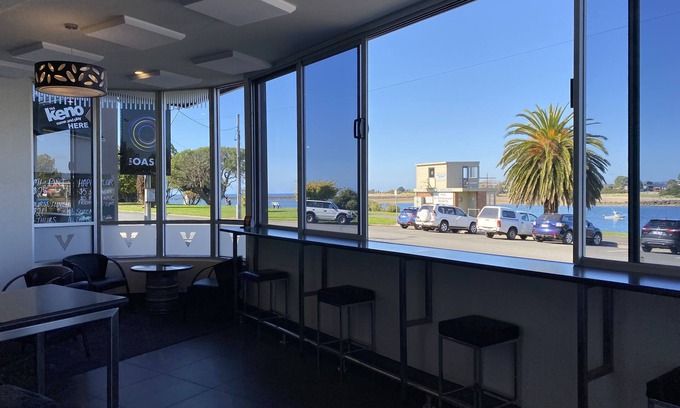 Devonport Hotel | The Elimatta Hotel