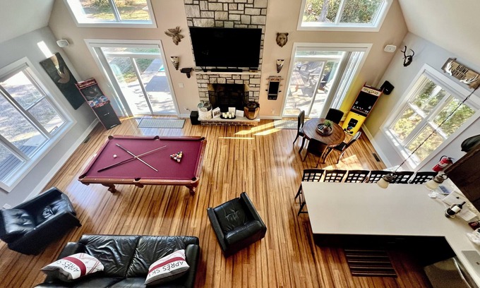 Necedah Casa | Retiro privado - Casa aislada en Necedah Cerca de golf, lagos y atracciones