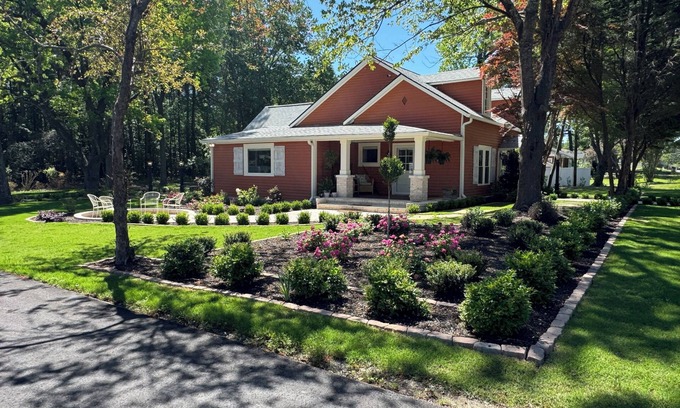 Youngsville Casa | The Gingerbread House of Youngsville, NC