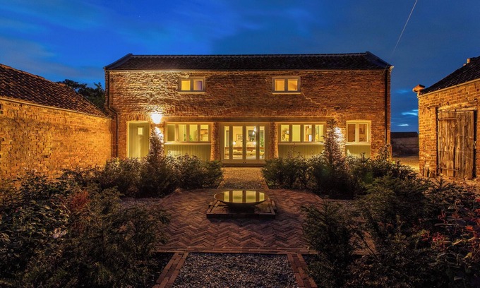 Tilney Casa | The Granary Barn - A little luxury retreat