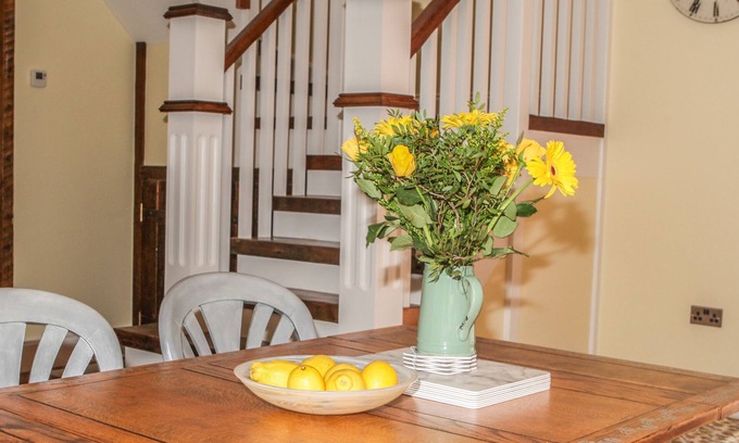 Witton Gilbert Cabaña | The Granary