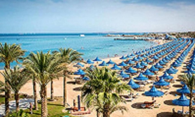 Village Road Hotel | The Grand Hotel Hurghada