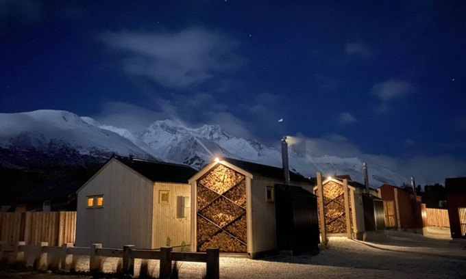 Glenorchy Hotel | The Great Glenorchy Alpine Base Camp