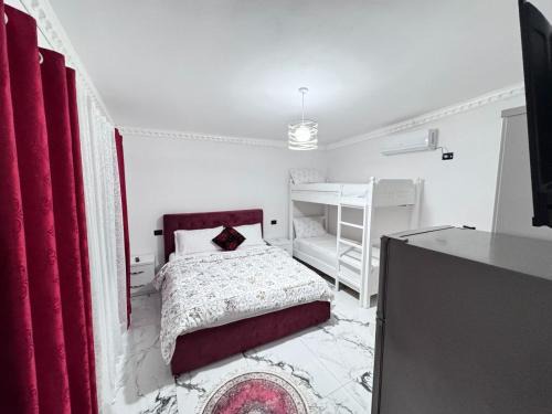 Ishem Casa | The Grey Cottage