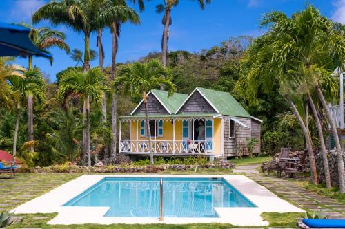 Pond Hill Hotel | The Hermitage Inn