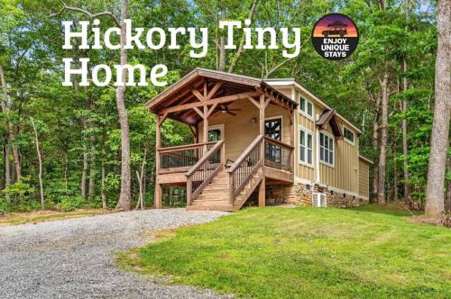 Trenton Casa | The Hickory Tiny Home in Menlo