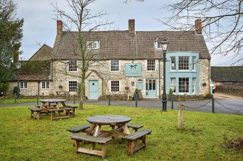 Malmesbury Hotel | The Horse And Groom Inn