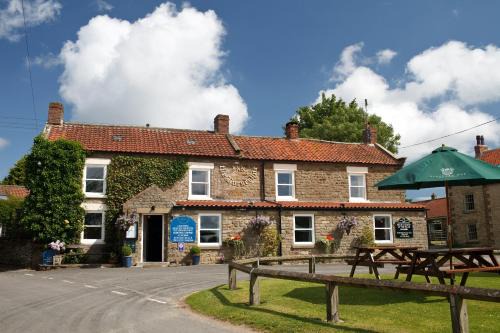 Levisham Hotel | The Horseshoe Country Inn