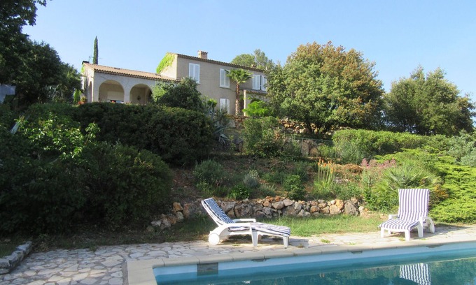Trans-en-Provence Casa | La casa en el bosque con piscina entre Verdon y el Mediterráneo.