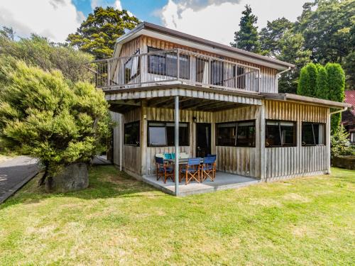 Ohakune Casa | The Hut Retreat - Ohakune Holiday Home