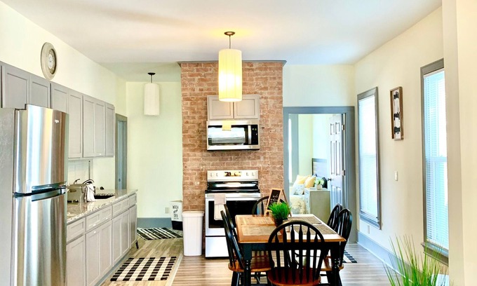 Downtown Niagara Falls Casa | The Iron Scow - With Private Yard & Parking, Near Falls & Casino by Niagara Hospitality