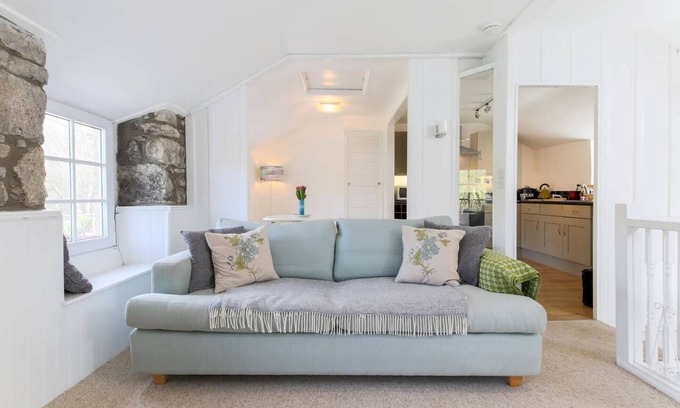 Nancledra Casa | The Kiddly Wink Nancledra (Rural St Ives)