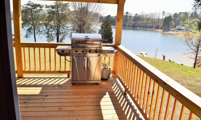 Bean Station Casa | El Lake House Lake front / Private Dock / Sleeps 12