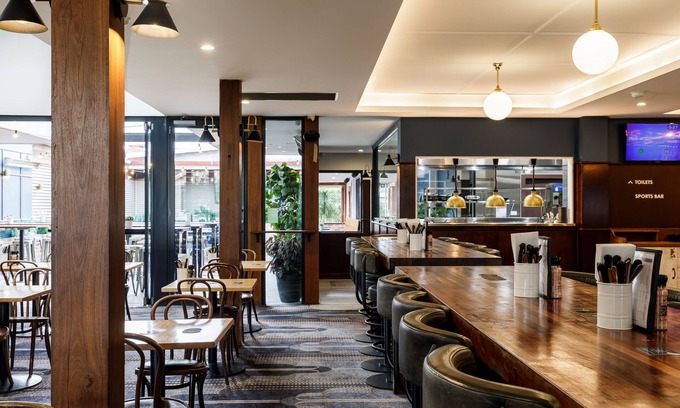 Rosebery Hotel | The Lakes Hotel, Rosebery