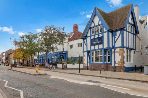 Chester-le-Street Hotel | The Lambton Arms