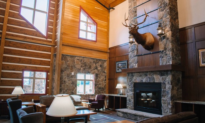 Mauston Hotel | The Lodge at Mauston