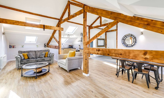 Ely Apartamento | Apartamento-Baño privado-Vista a la Ciudad-Room 2