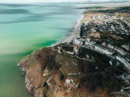 Criccieth Hotel | The Marine Hotel