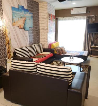 Taman Jubilee Apartamento | The Mons inside Tower Regency Hotel and Apartments