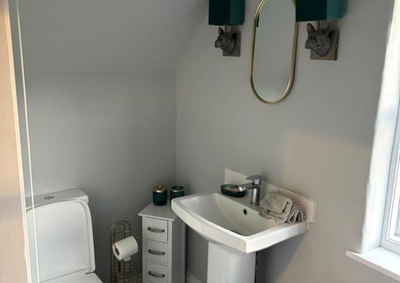 Gloucester Casa | The old vicarage coach house