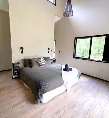 Burnt Pine Casa | The Palms - Norfolk Island