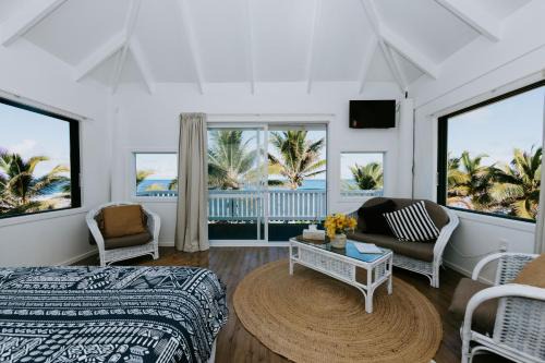 Ngatangiia Hotel | The Passage Villas