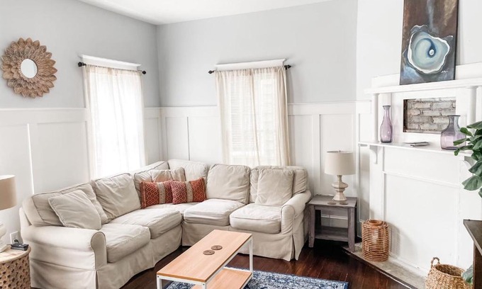 Cannonborough Elliotborough Casa | The Pearl Suite at Morrison Manor
