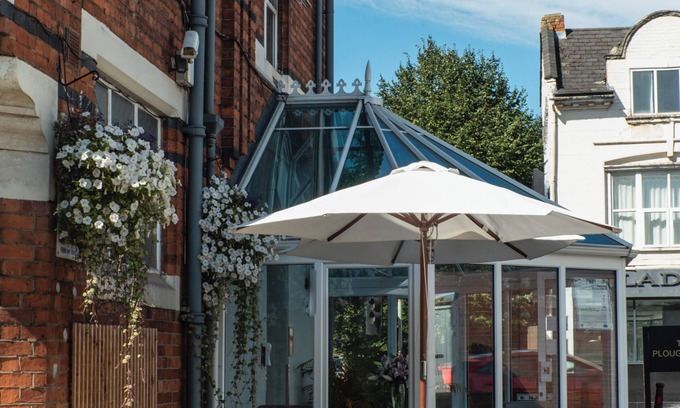 Northampton Hotel | The Plough Hotel