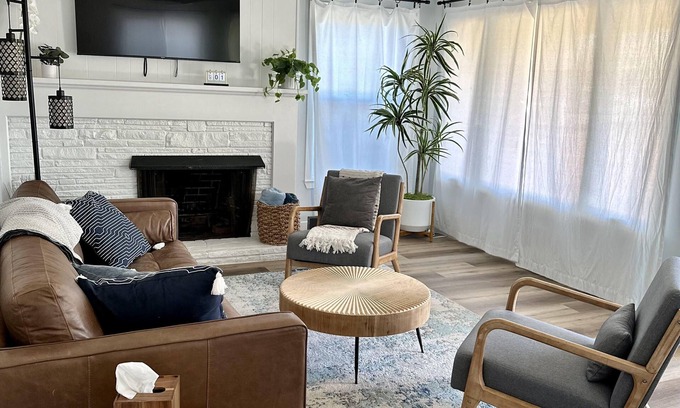 Opal Cliffs Cabaña | The Point Cottage