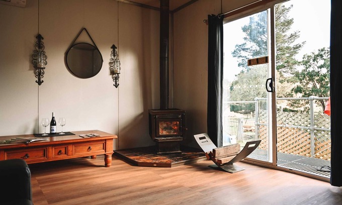 Windeyer Cabina | The Retreat Cabin Sum