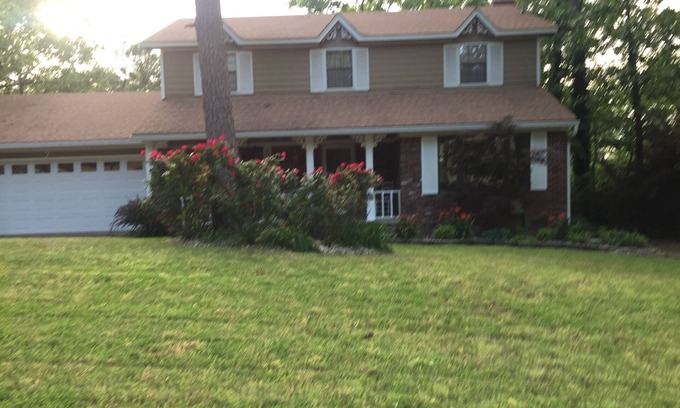 Maumelle Casa | The Robins’ Nest is the perfect getaway with everything you need to relax.