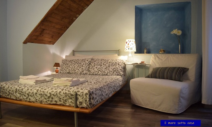 Fezzano Apartamento | EL MAR EN FRENTE. Parking gratuito.