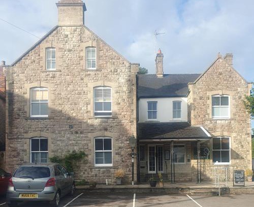 Cannards Grave Hotel | The Shrubbery Hotel