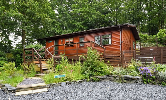 Machynlleth Cabaña | The Squirrels Drey C32 - UK45927
