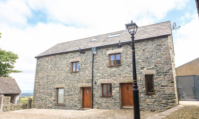 Milnthorpe Casa | The Stables