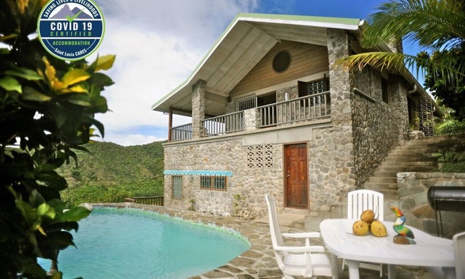 Marigot Bay Casa | The Stone House, Marigot Bay- Carácter, comodidad, piscina privada, vista maravillosa