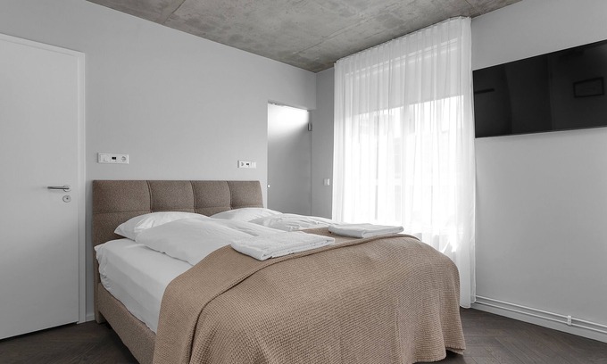 Downtown Apartamento | The Swan House by Heimaleiga