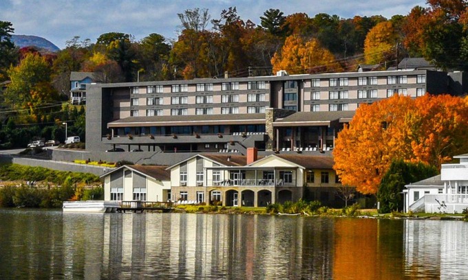 Lake Junaluska Hotel | The Terrace Hotel at Lake Junaluska