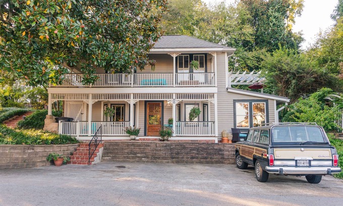 Demorest Apartamento | The Tomlin House-Historic 1904 2BR- Hike-Wine-Dine in North GA Mountains