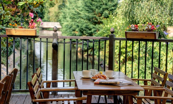 Hemel Hempstead Hotel | The Watermill Hotel, Sure Hotel Collection by Best Western