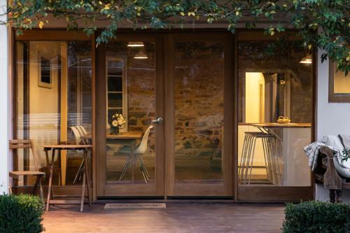 Upper Wakefield Casa | Thedell Cottage - A Boutique Heritage Escape