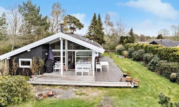 Dronningmolle Casa | This cozy Danish vacation home offers you pure relaxation.