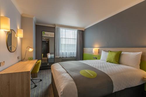 Luton Hotel | Thistle Express London Luton