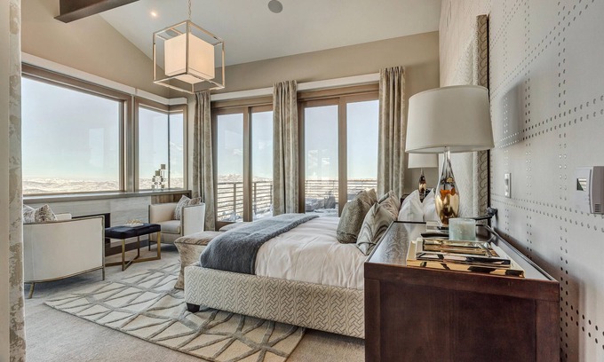 Deer Valley Condominio | Three Bedroom Penthouse 3 Apartment Hotel by RedAwning