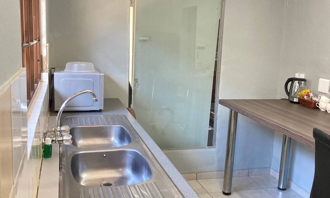 Greater Johannesburg Metropolitan Area Villa | Three Bedroom Pool Villa