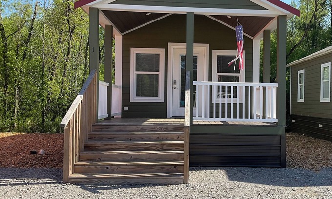 Pearl River Casa | Tiny Home 1 Bedroom Sleeps 2