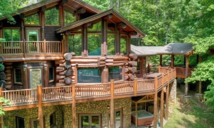Blue Ridge Cabina | Toccoa Riverfront Log Cabin - Aska Adventure Area - The River Ridge Lodge