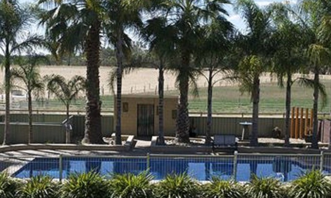 Cobram East Hotel | Tokemata Retreat